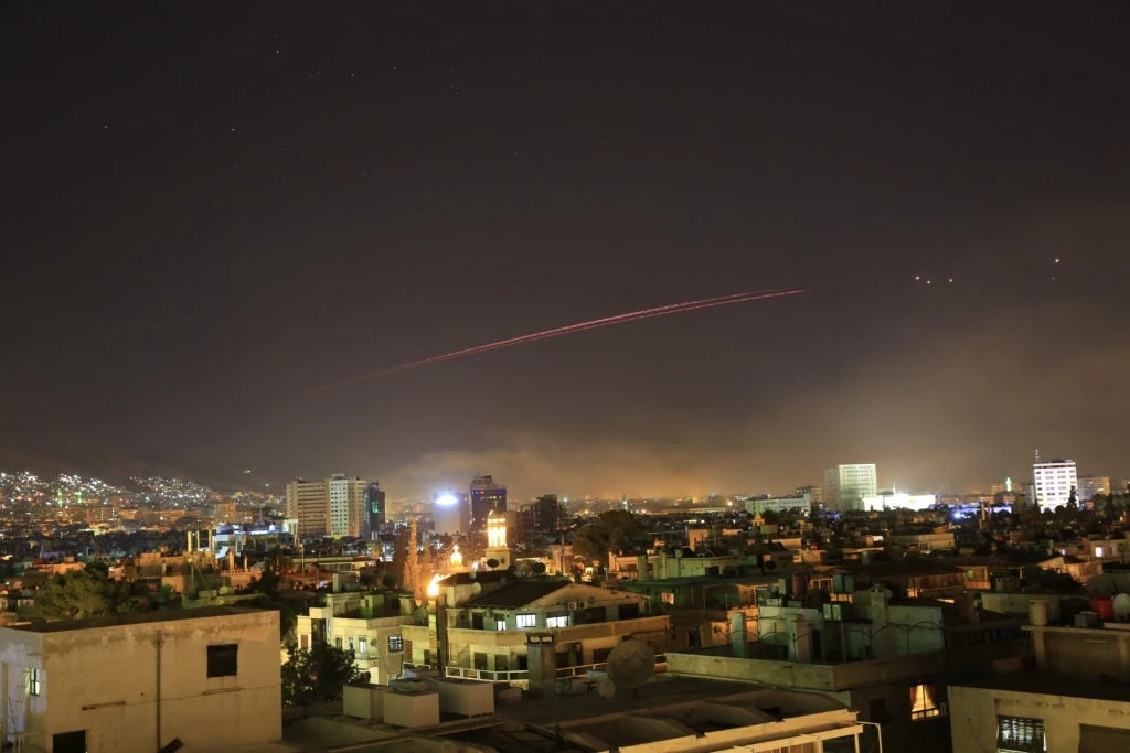Ρωσία-Συρία-ΗΠΑ: Ένας πύραυλος Tomahawk κι ένας πύραυλος αέρος-επιφανείας εστάλησαν από την Συρία στην Μόσχα για μελέτη